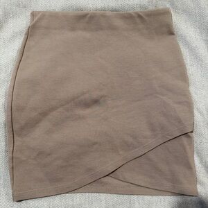 Aritzia Skirt